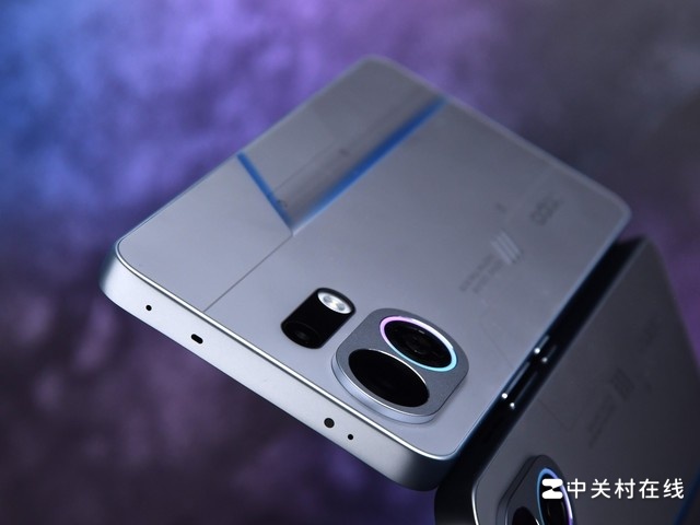 OPPO K13 Turbo Pro với thiết kế hoàn toàn khác biệt