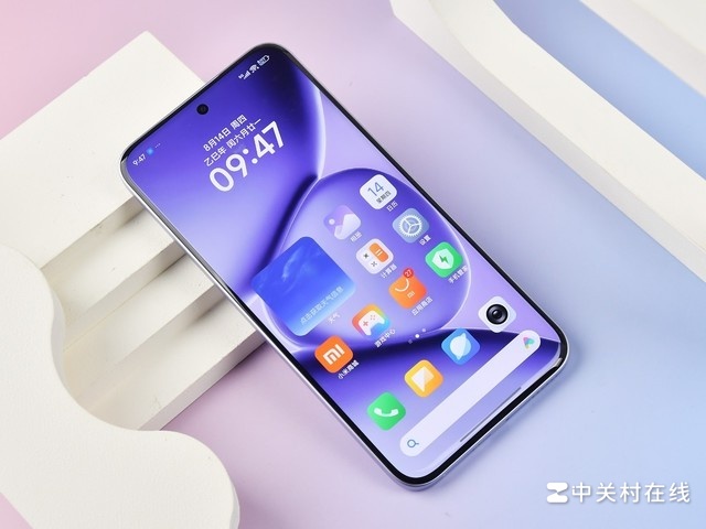 Cận cảnh Redmi Note 15 Pro+ về màn hình