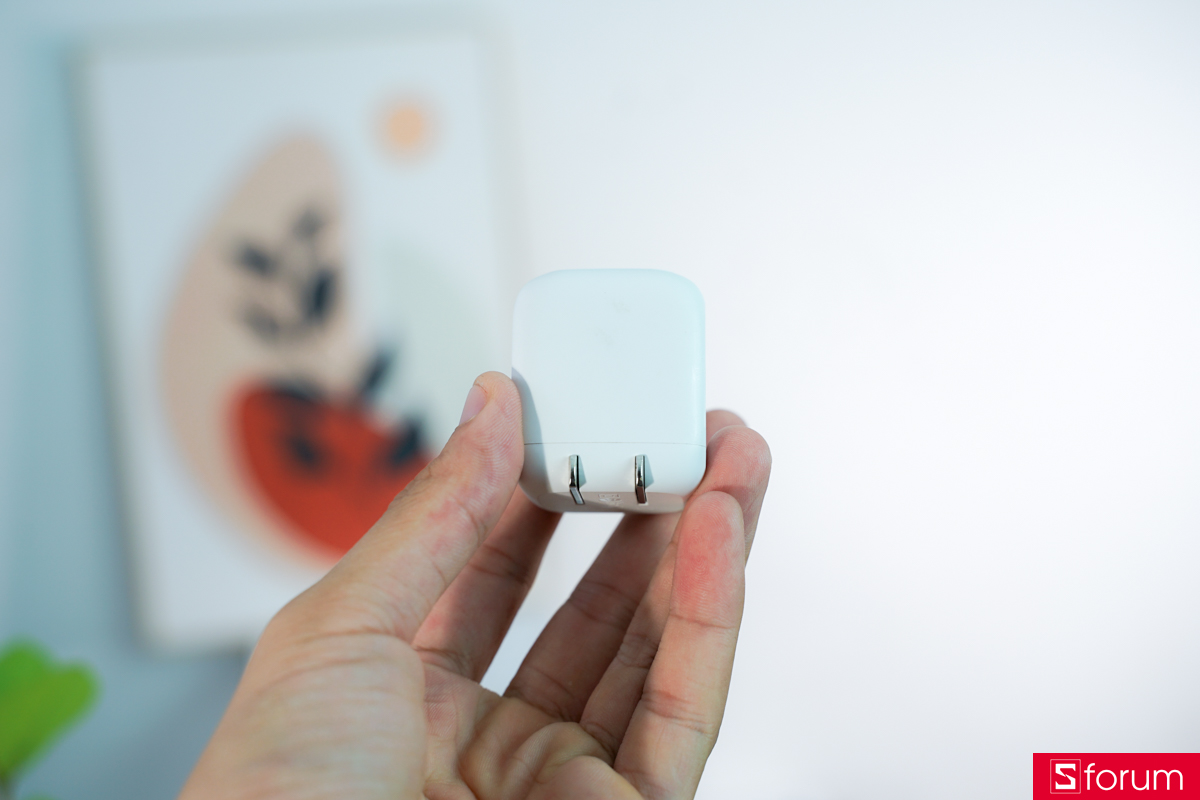 Trên tay củ sạc Belkin Type-C 50W về thiết kế