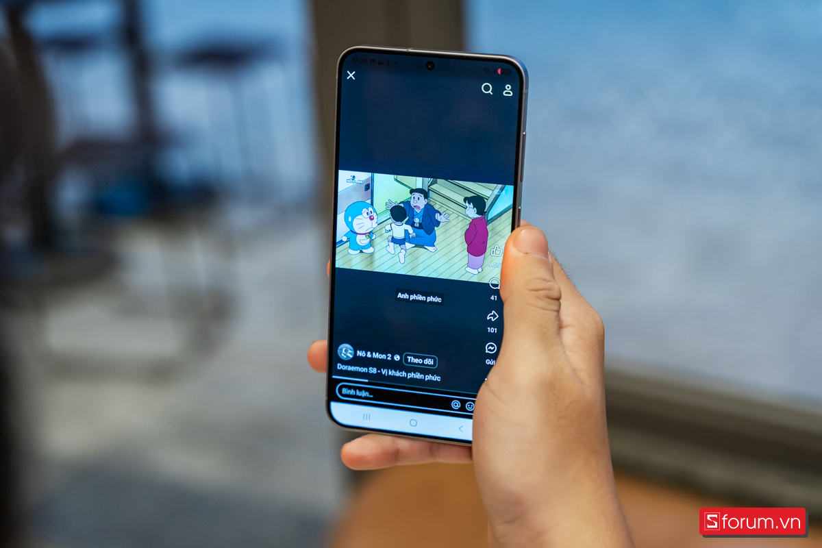 Galaxy S25 Plus được trang bị màn hình 6.7 inches, độ phân giải 2K+, tần số quét 120Hz