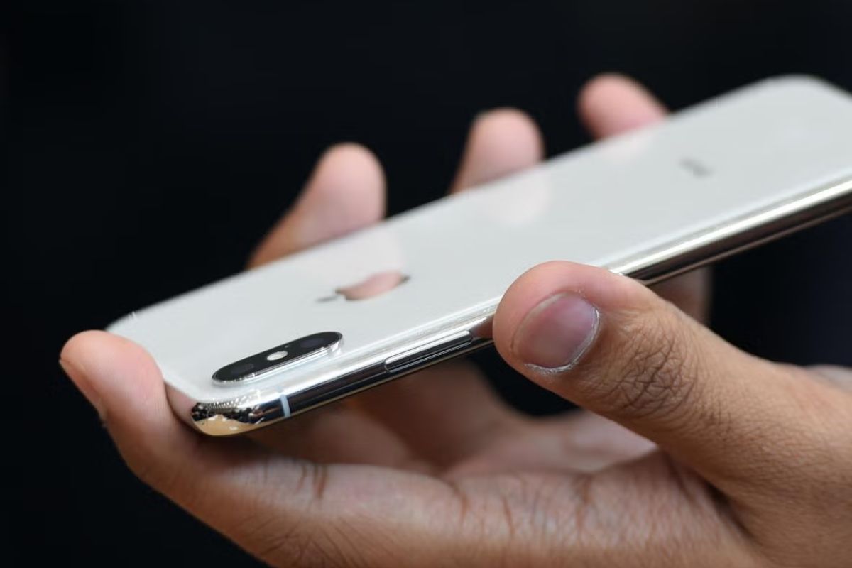 So sánh iPhone X và Xs về độ mỏng