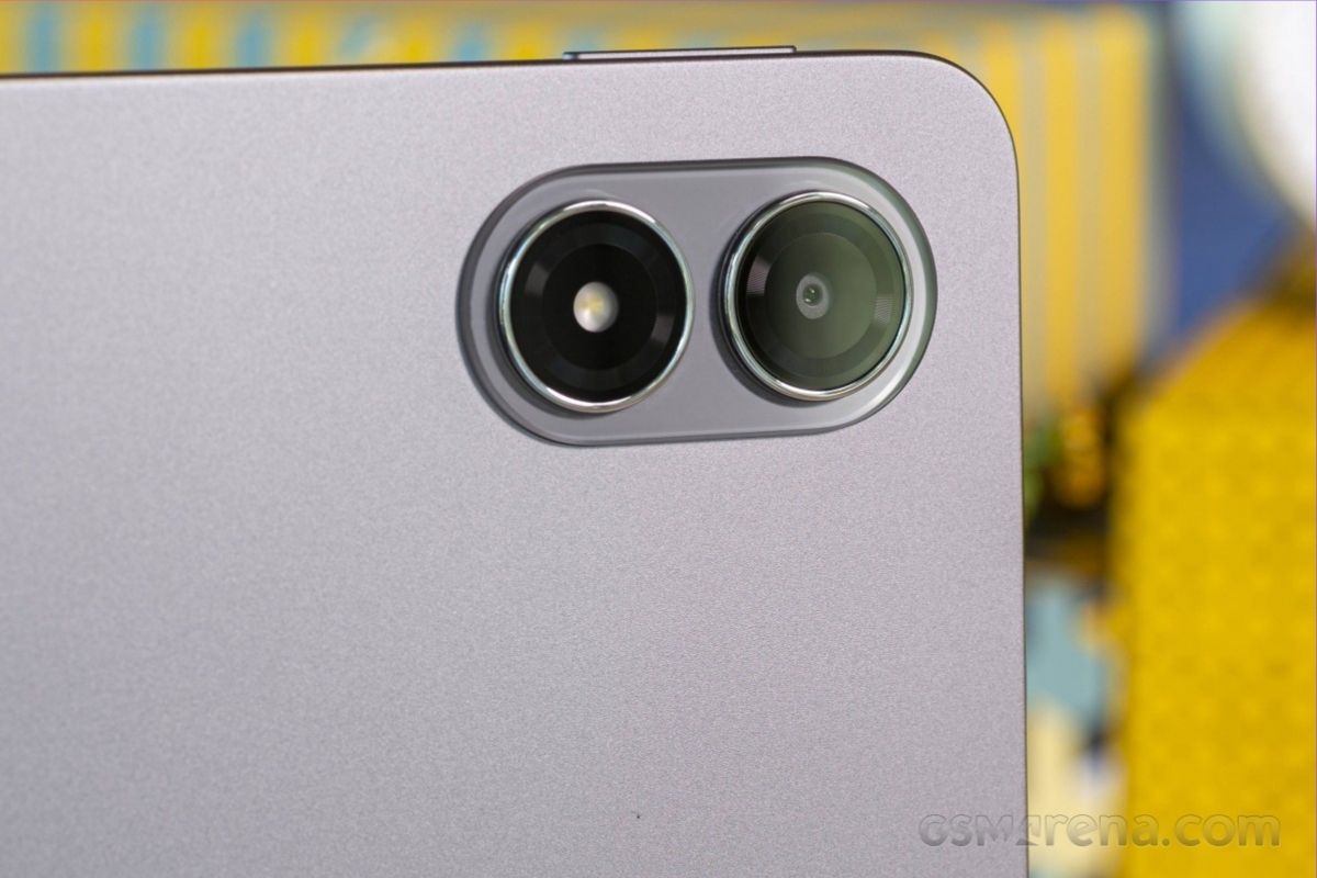 So sánh Redmi Pad 2 Pro vs Huawei MatePad Papermatte 11.5 2025 về camera sau