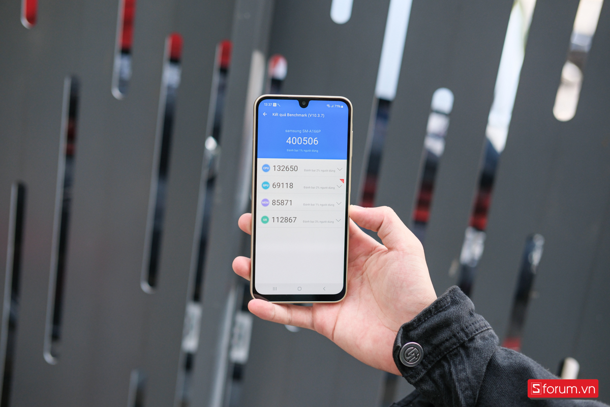 So sánh Samsung A17 5G và A16 5G về điểm số Antutu