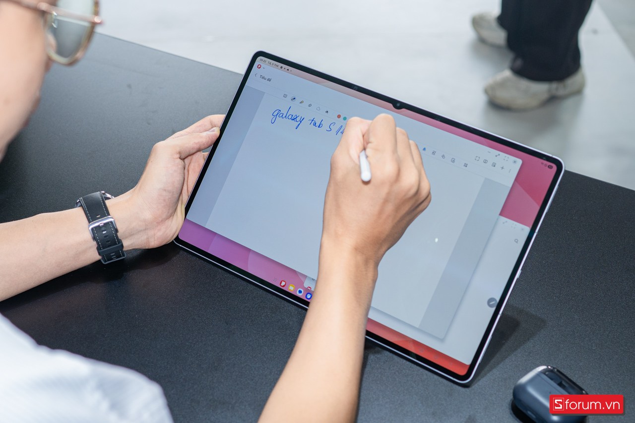 Trên tay Samsung Tab S11 Ultra với nhiều nâng cấp về Galaxy AI