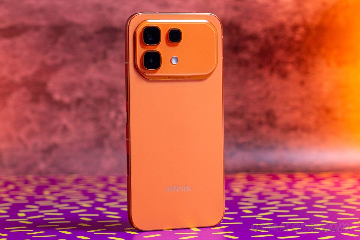 Cận cảnh Infinix Note 60 Pro về ngoại hình