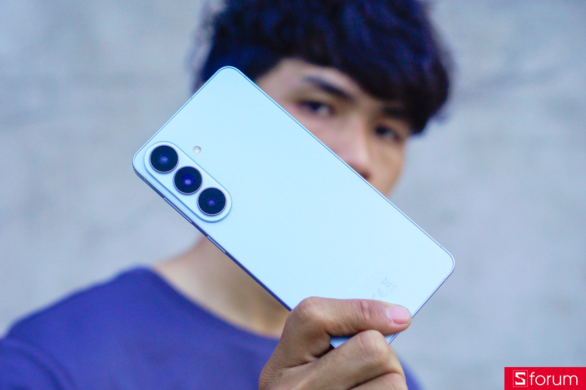 Đánh giá Samsung Galaxy S26 Plus về thiết kế