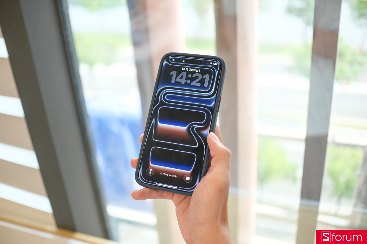 Trên tay ốp lưng ESR iPhone 17 series và iPhone Air dòng Cloud đạt chuẩn độ bên quân đội 3x military-grade