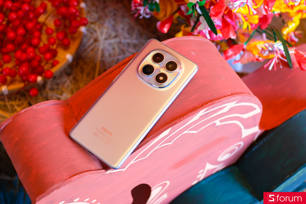 Trên tay Redmi Note 15 5G