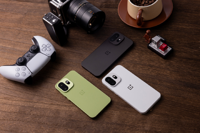 Cận cảnh OnePlus 15T về các phiên bản màu sắc