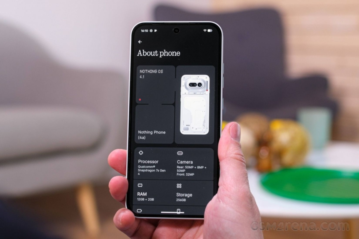 Cận cảnh Nothing Phone 4a cùng giao diện Nothing OS 4.1
