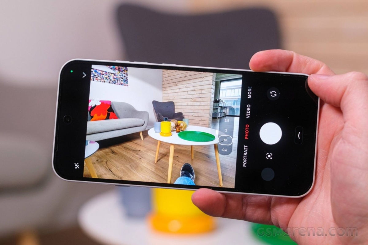 Cận cảnh Nothing Phone 4a về camera