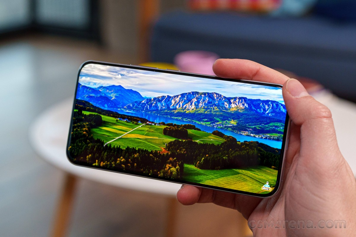 Cận cảnh POCO M8 Pro về màn hình