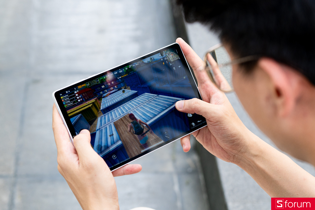 Trên tay Lenovo Legion Tab Gen 5 với chế độ trò chơi giúp chiến game đã hơn