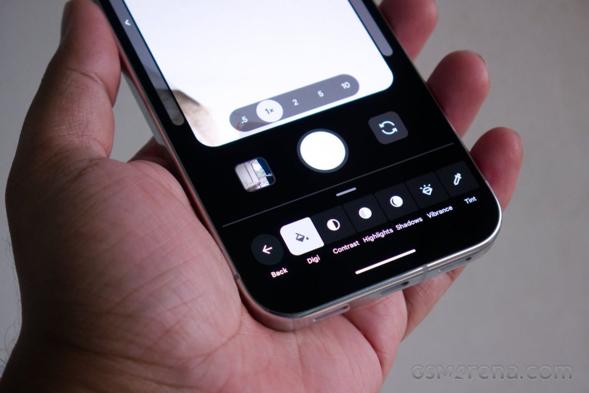 Cận cảnh Google Pixel 11 Pro về camera