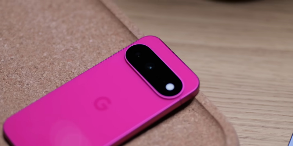 Cận cảnh Google Pixel 11 hỗ trợ zoom tối đa 30x