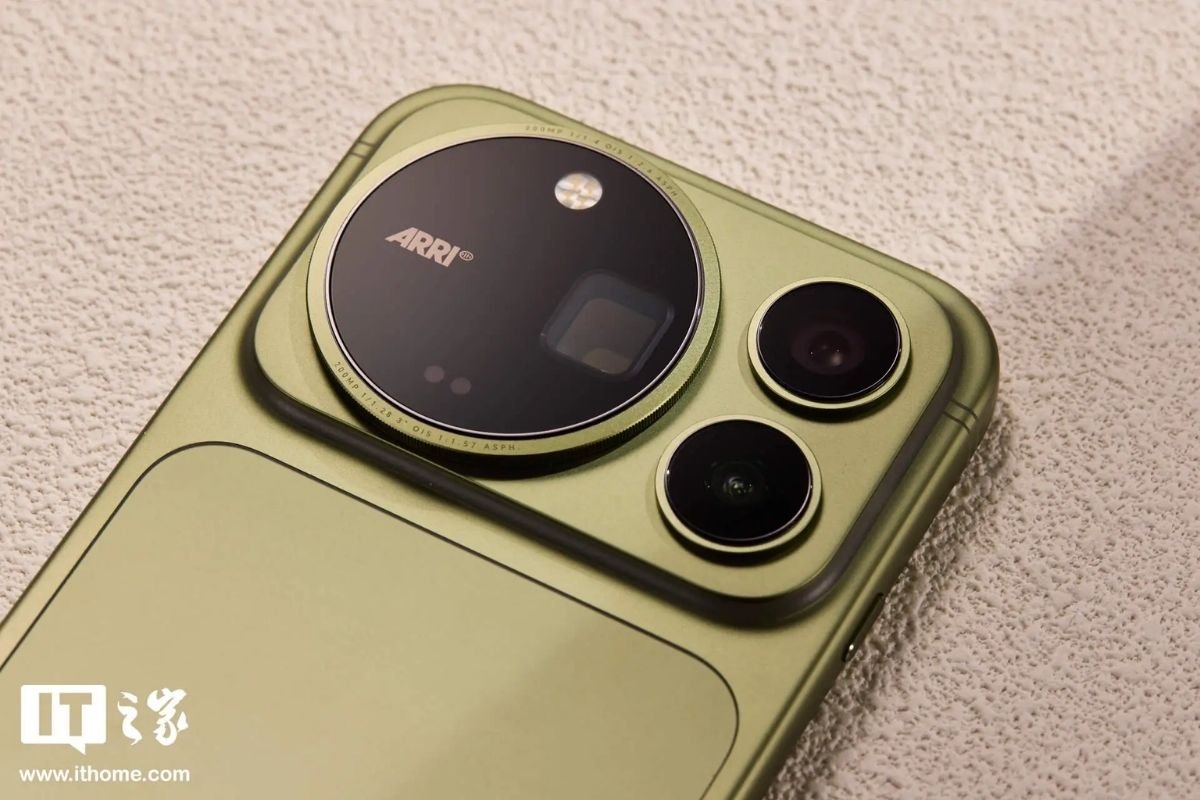 Cận cảnh HONOR Magic 9 Pro Max về camera