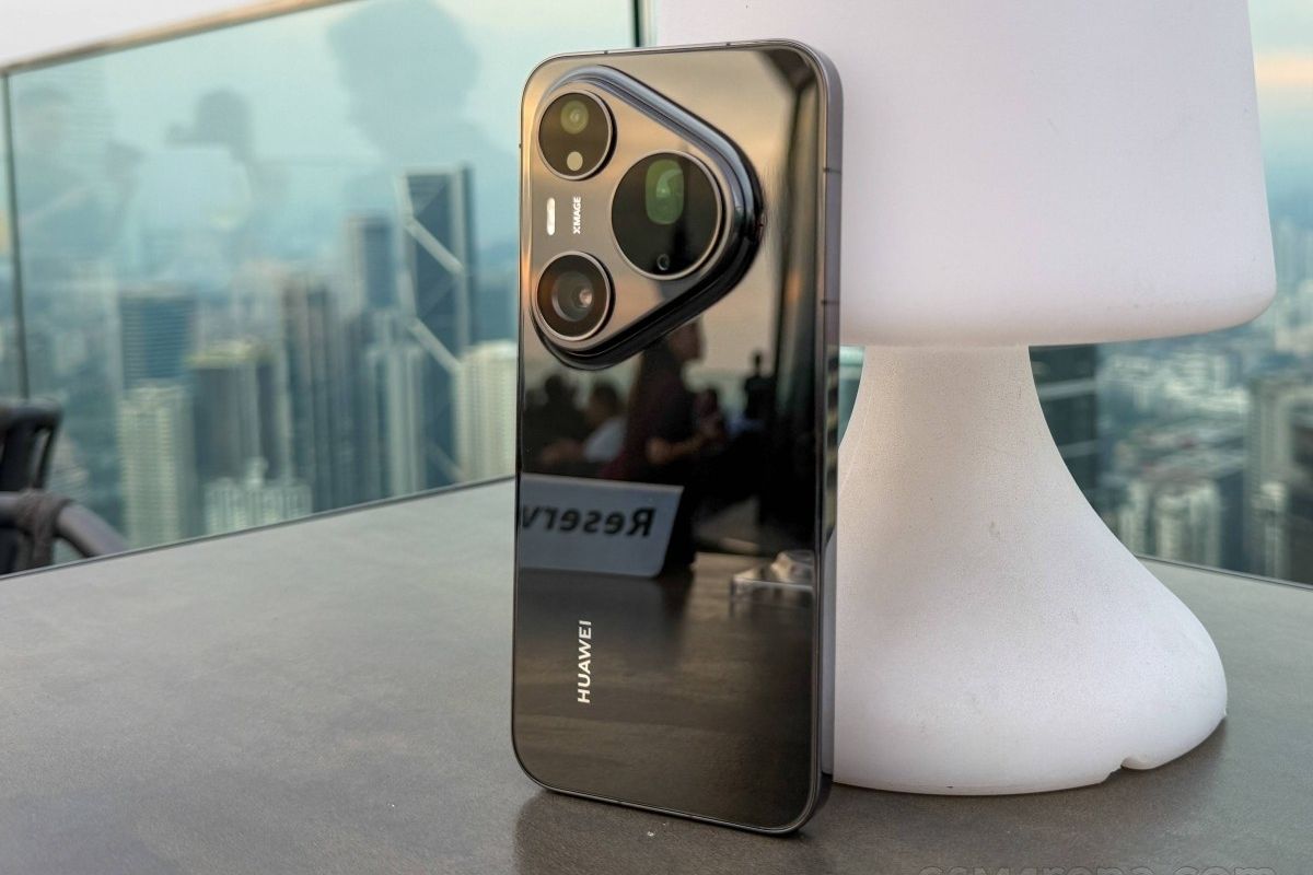 Cận cảnh Huawei Pura 90s Pro Max hỗ trợ sạc nhanh 100W