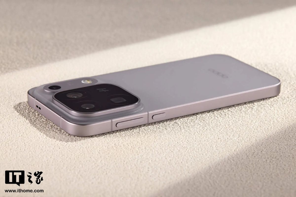 Cận cảnh OPPO Find X10 Pro Max có pin 8,000mAh