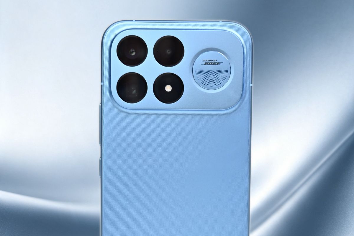 Cận cảnh Redmi K100 Pro Max với dải camera kéo dài hết mặt lưng