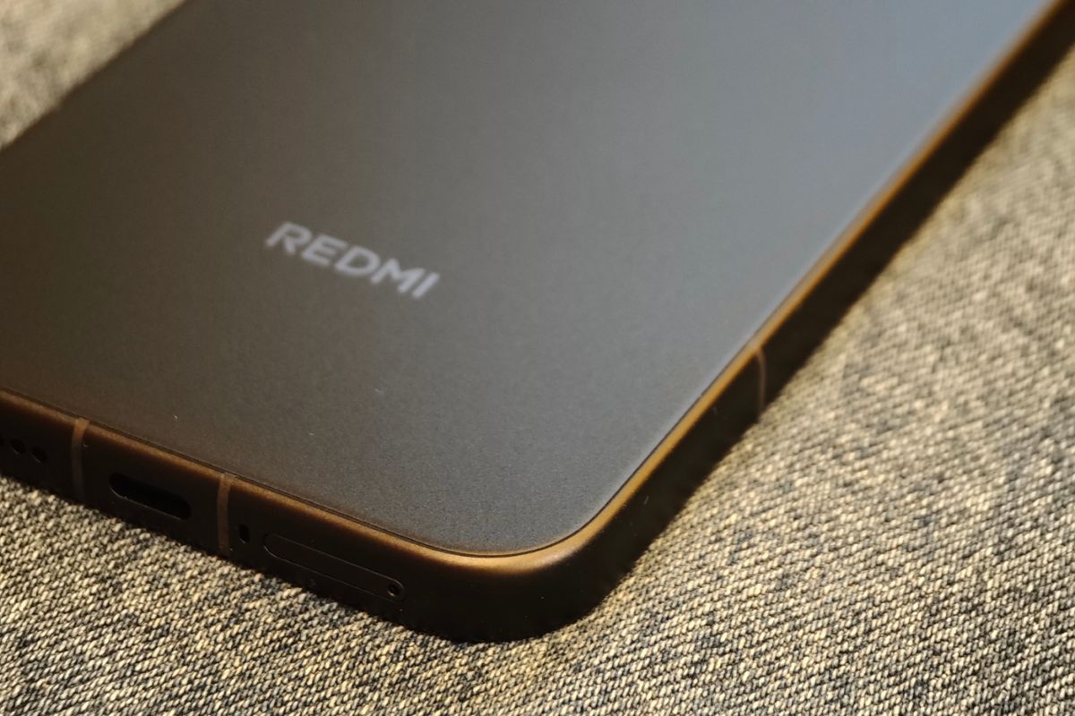 Cận cảnh Redmi K100 Pro Max bản màu đen