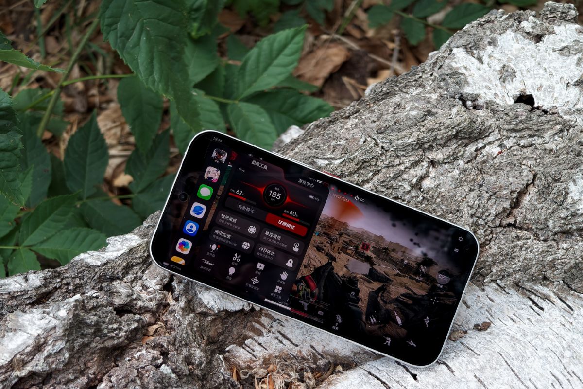 Cận cảnh Redmi K100 Pro Max với chip Snapdragon 8 Elite Gen 5