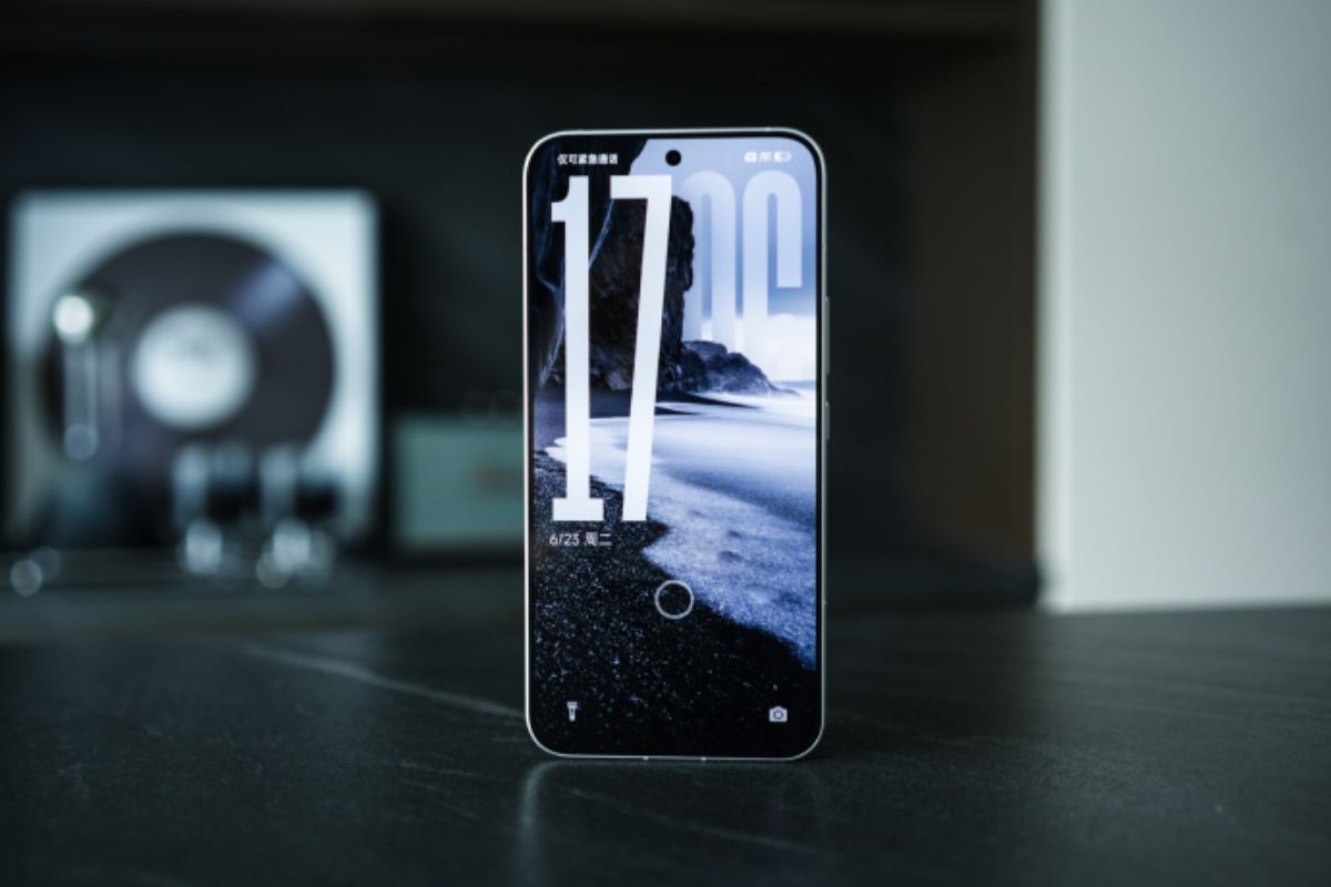 Cận cảnh Redmi K90 Ultra về màn hình