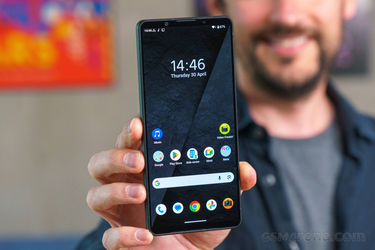 Cận cảnh Sony Xperia 1 VIII với chip Snapdragon 8 Elite Gen 5