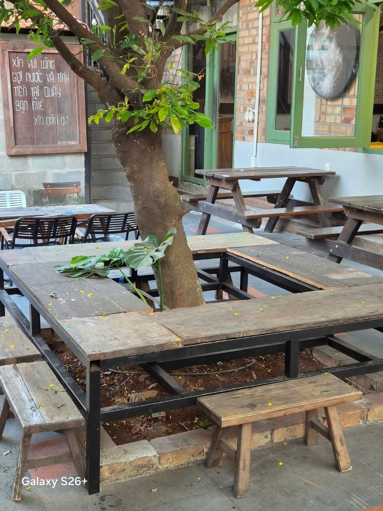Đánh giá Samsung Galaxy S26 Plus chụp 3x ở quán cafe