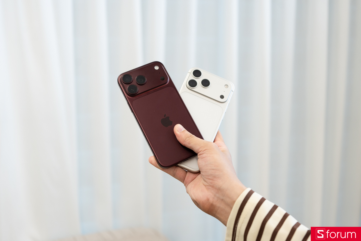 Đặt iPhone 18 Pro Max cạnh iPhone 17 Pro Max: Sự khác biệt về màu sắc