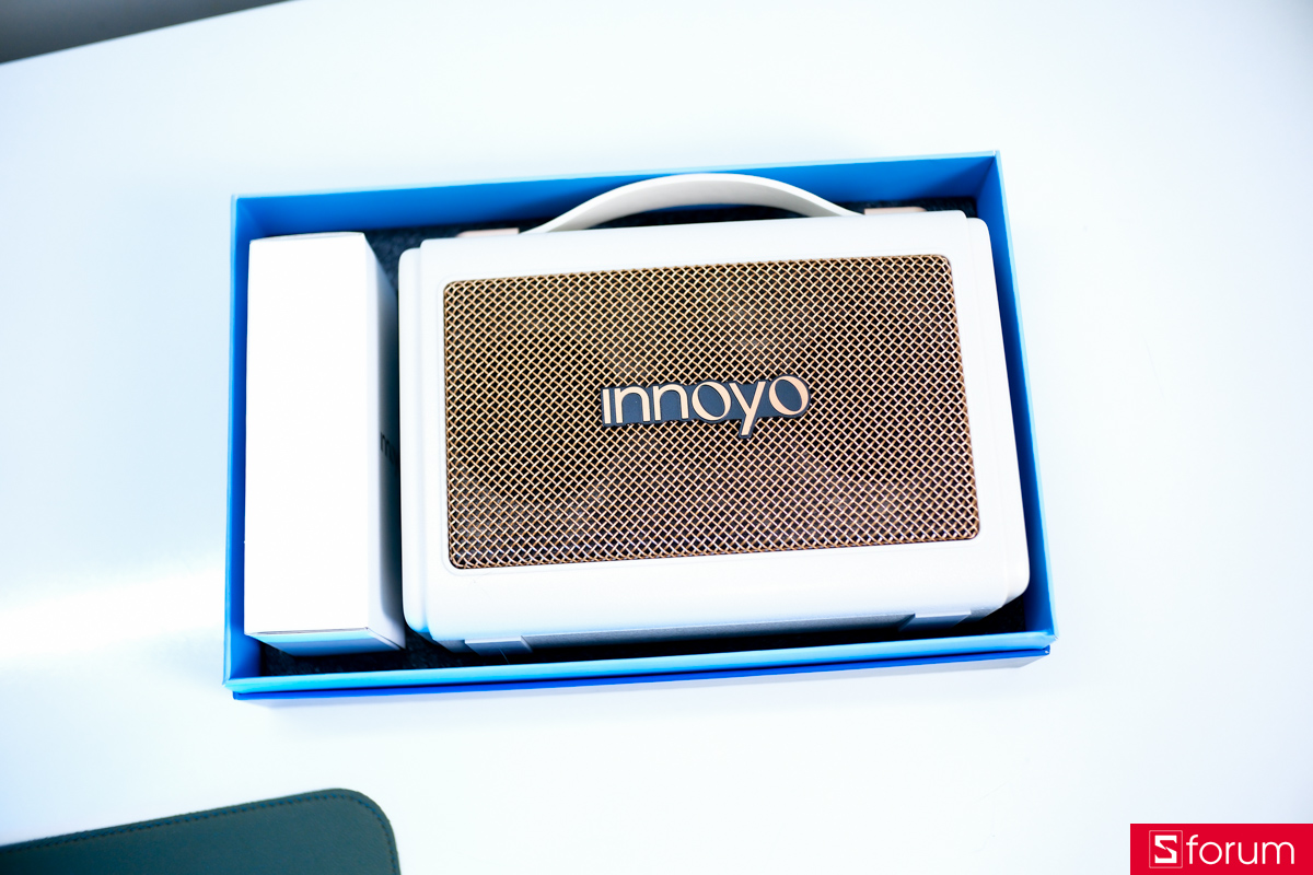 Trên tay loa karaoke Inno Sound S2 và phụ kiện