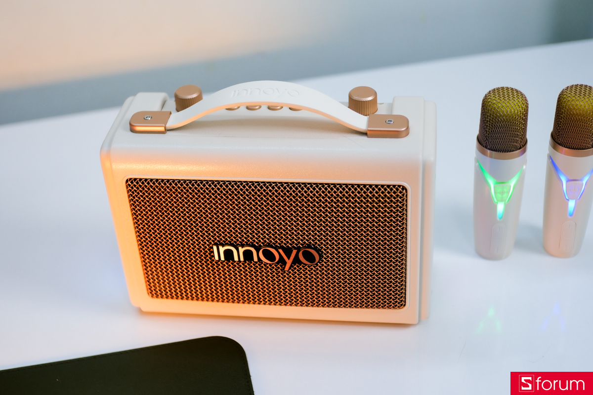 Trên tay loa karaoke Inno Sound S2 đạt chuẩn kháng nước IPX4