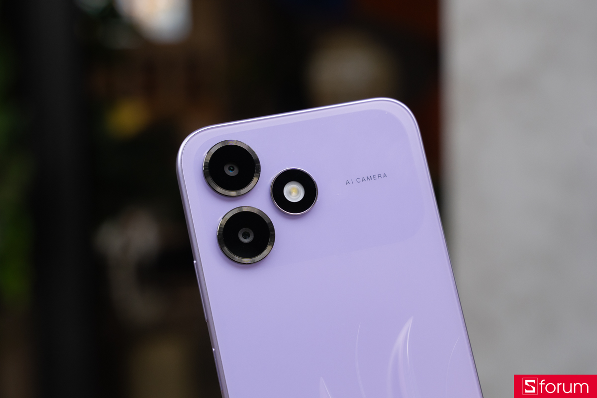 Trên tay OPPO A6c với camera chính 50MP