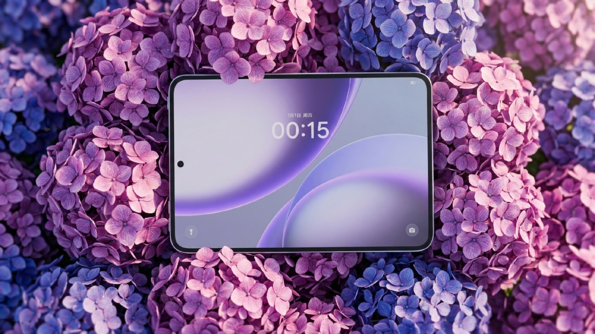 Cận cảnh OPPO Pad Mini với độ sáng màn hình tối đa 1800 nits