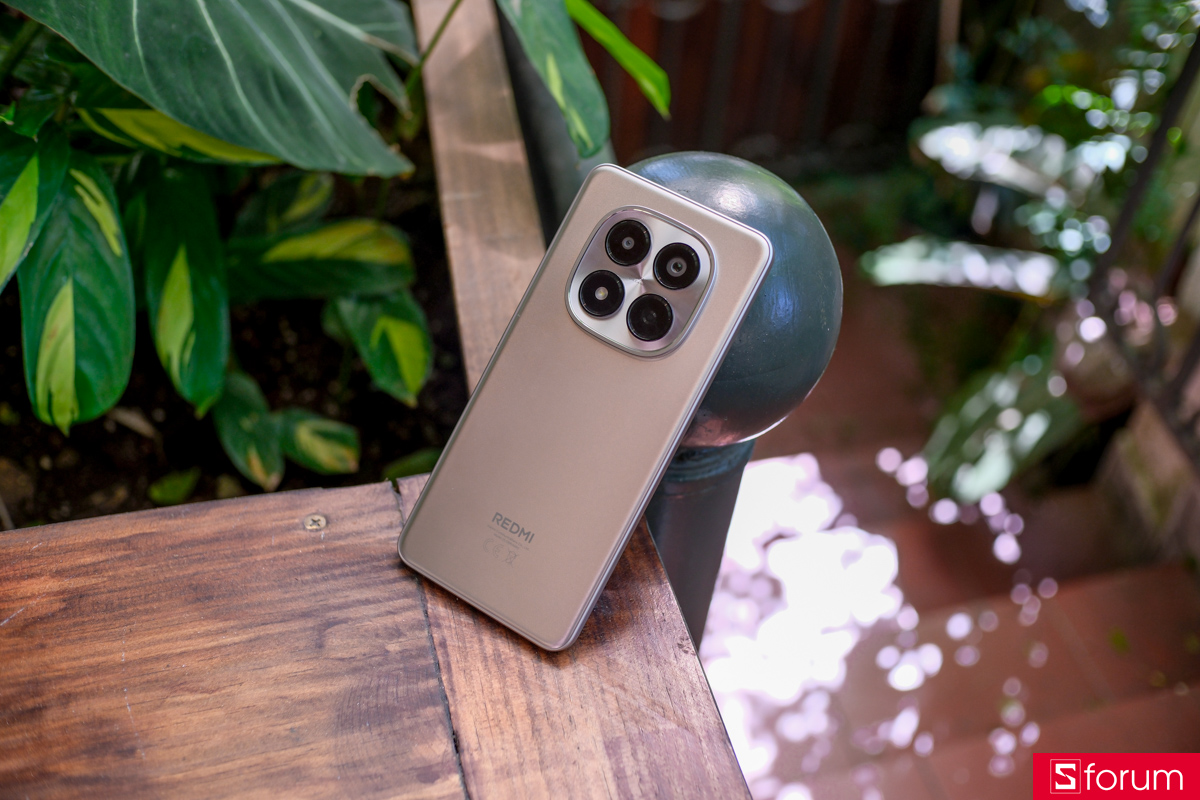 Trên tay Xiaomi Redmi Note 15 Pro với thiết kế đồng bộ