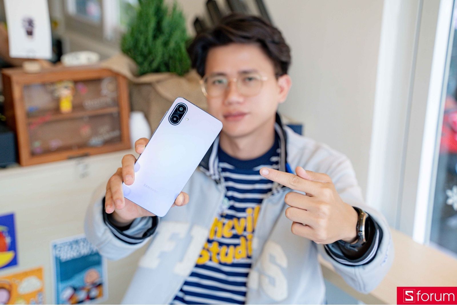 So sánh Samsung A07 5G vs Tecno Pova 7 tổng quan