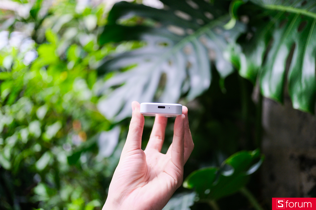 Trên tay Bluefox NX1 với khu vực cổng sạc USB-C