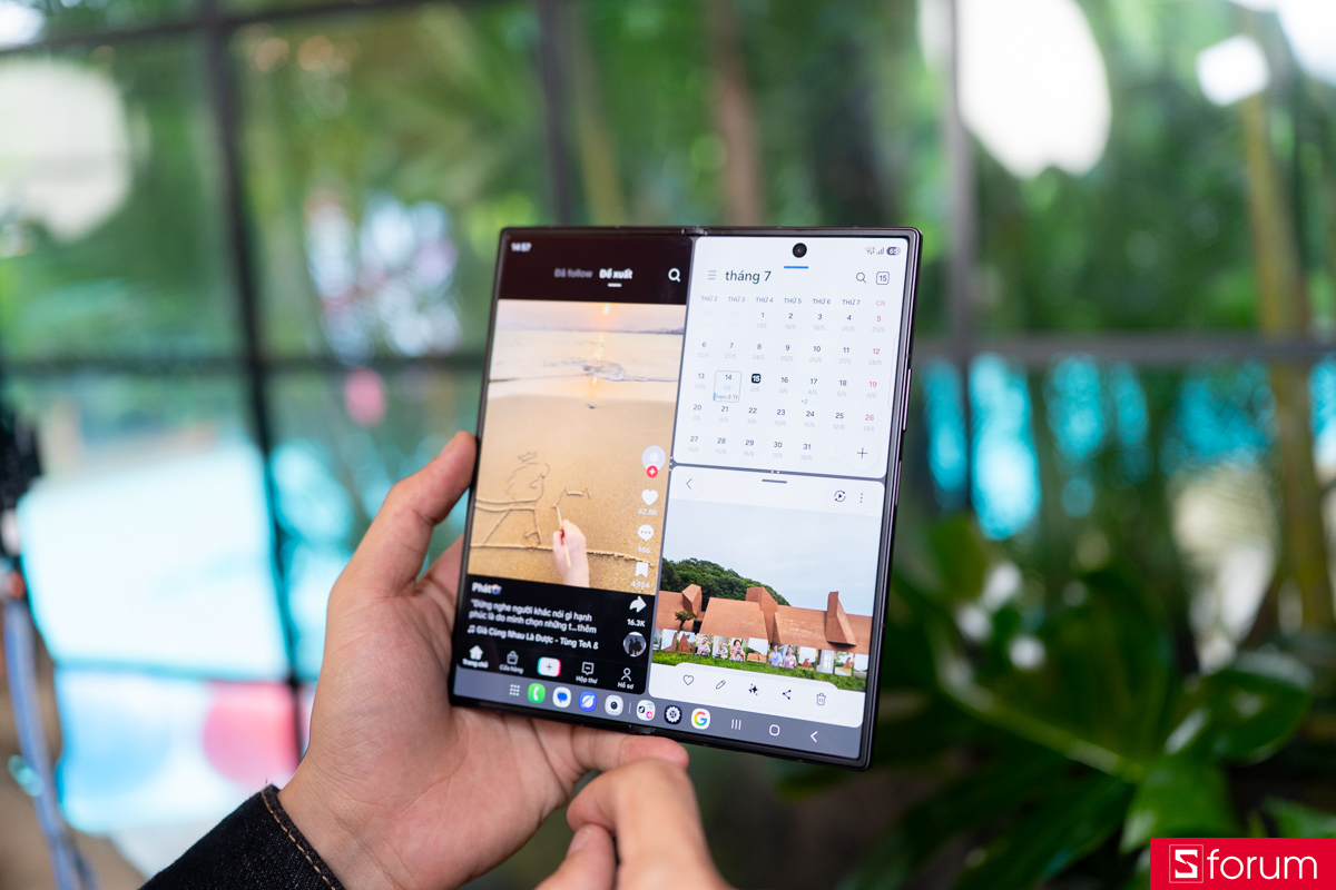 Trên tay Samsung Galaxy Z Fold8 Ultra hỗ trợ đa nhiệm mượt mà