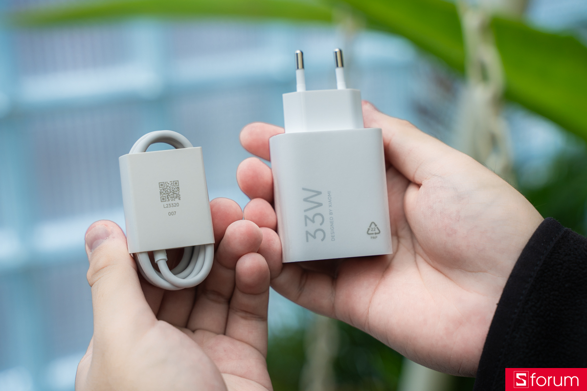 Trên tay Xiaomi Redmi Note 15: Phụ kiện kèm theo trong hộp