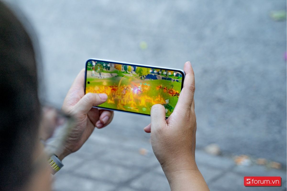 Galaxy A55 và Redmi Note 13 Pro 5G có dung lượng pin 5,000mAh và 5,100mAh
