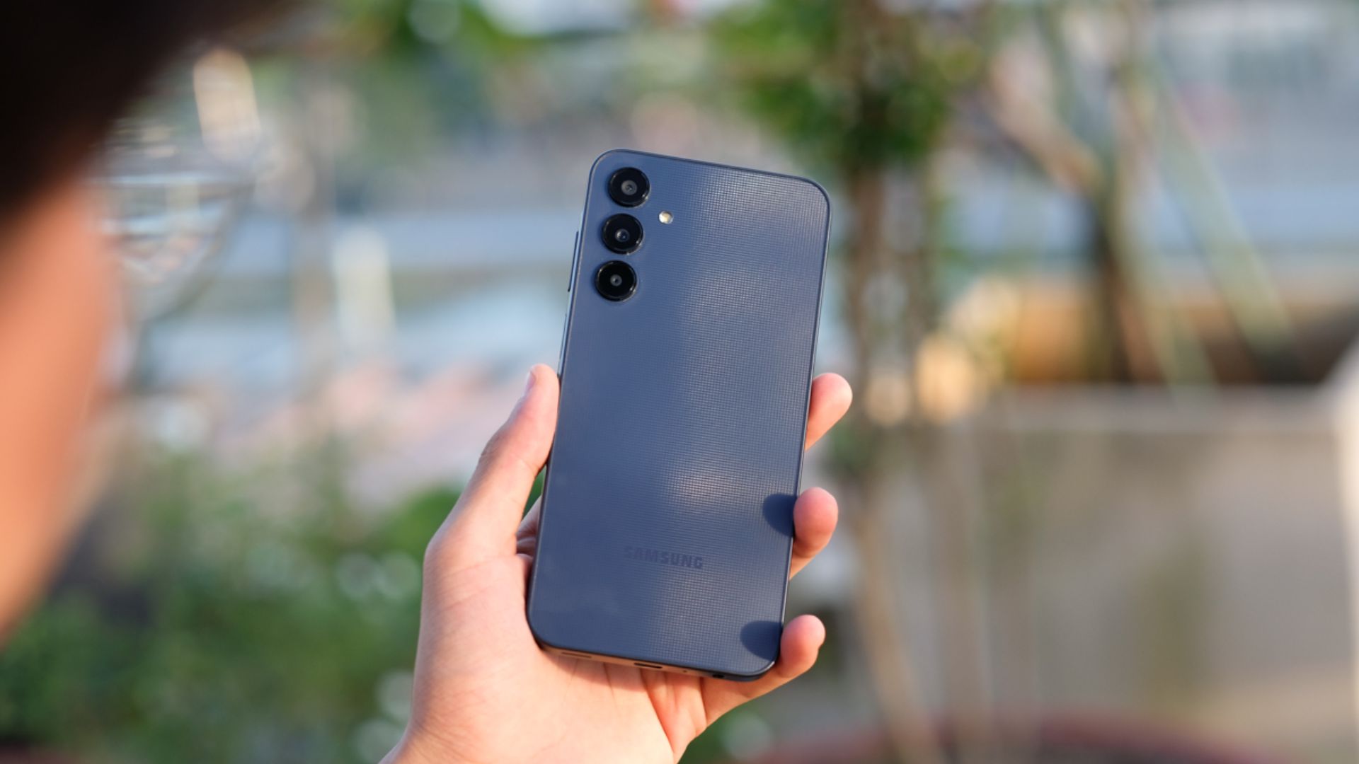 Top 4 chiếc điện thoại hỗ trợ mạng 5G giá rẻ, giá chỉ từ 4.6 triệu đồng