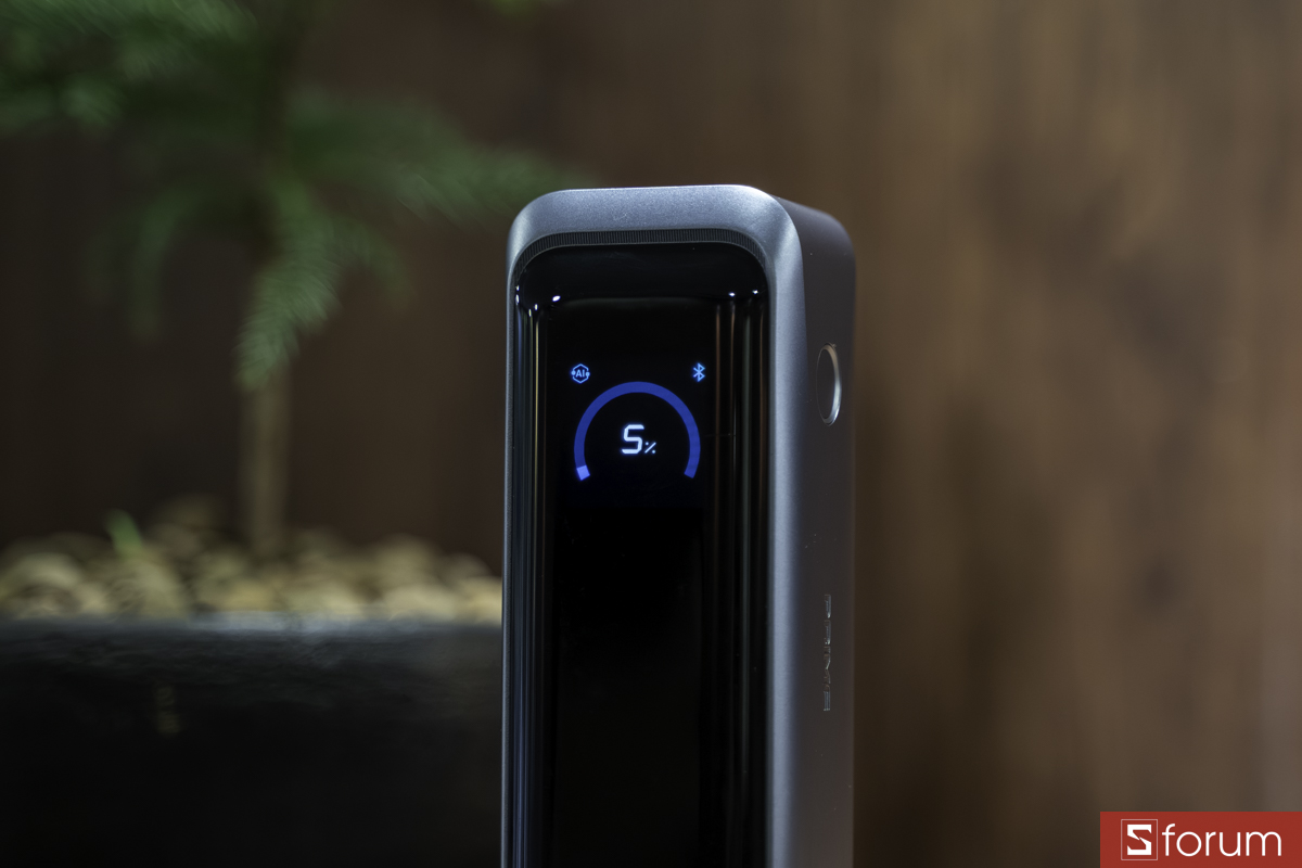 Màn hình LED trên Anker Prime 20000mAh 220W