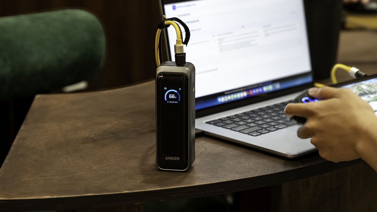 Trên tay Anker Prime A110B: Pin dự phòng 20k mAh, 220W đủ "gánh" mọi laptop, sạc đầy 2 lần iPhone giá 2.9 triệu
