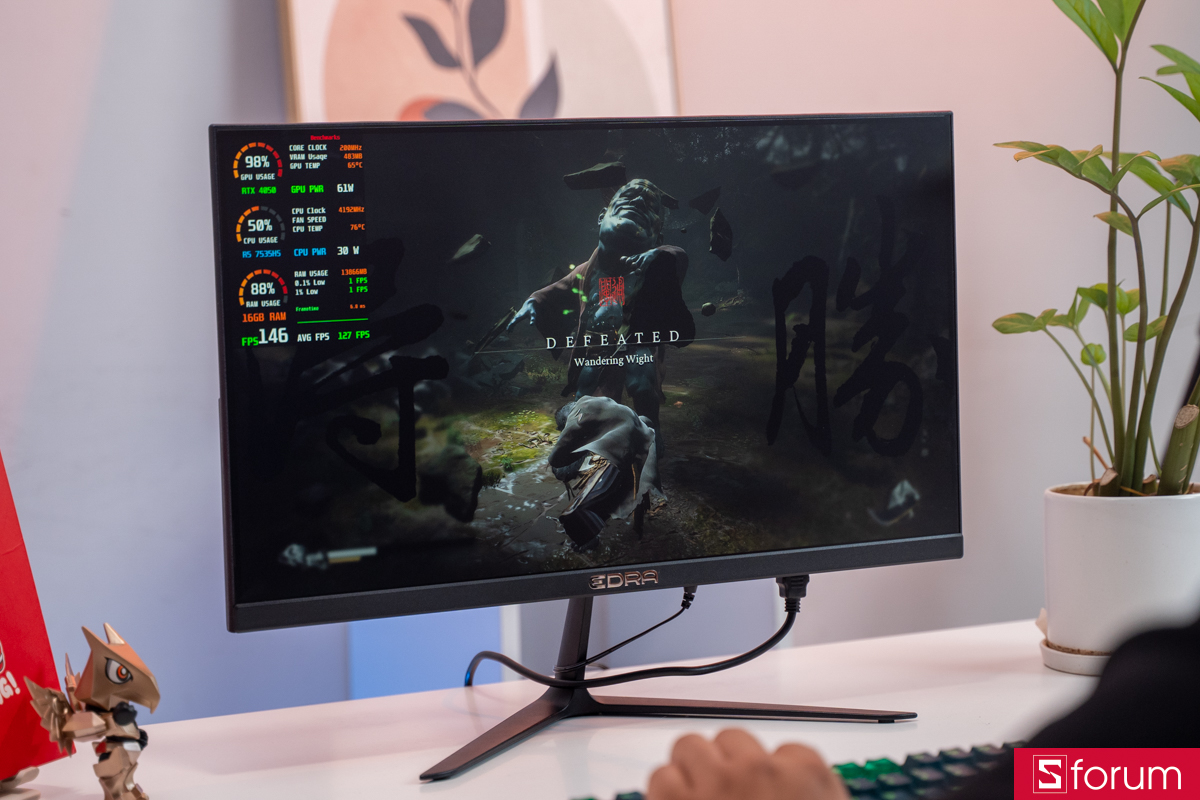 Đây không phải màn hình dành cho game thủ try-hard CS2 hay Valorant