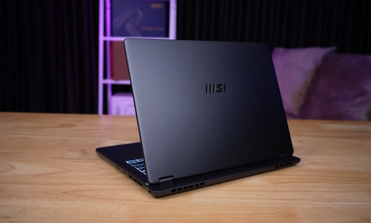 MSI Prestige 14 AI Studio nổi bật như một lựa chọn kết hợp hoàn hảo giữa hiệu năng mạnh mẽ