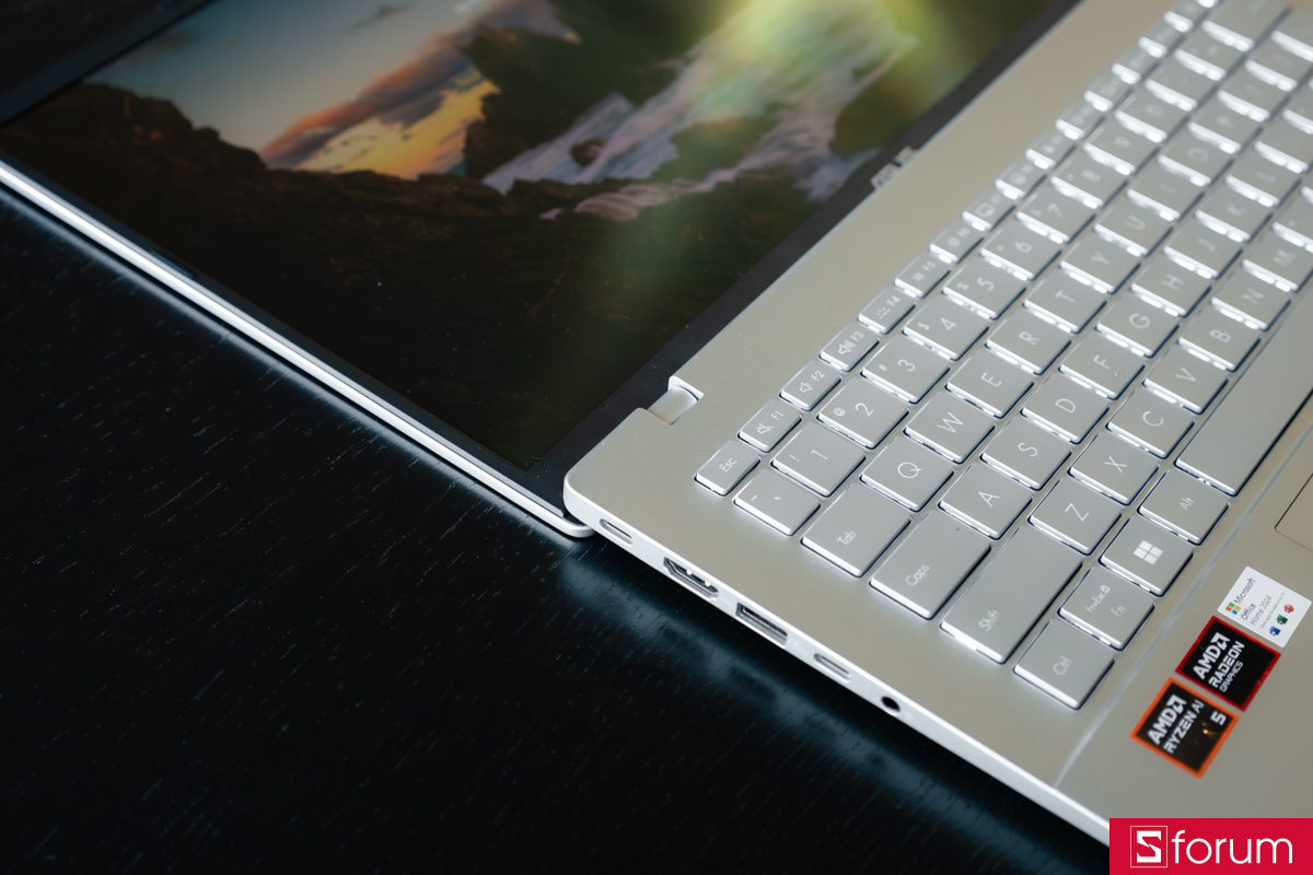 Laptop ASUS Vivobook S14 M3407KA