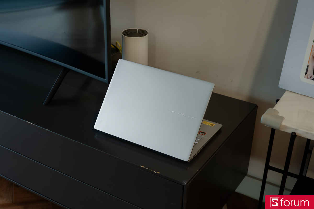 Laptop 18 triệu cho đầu năm 2026