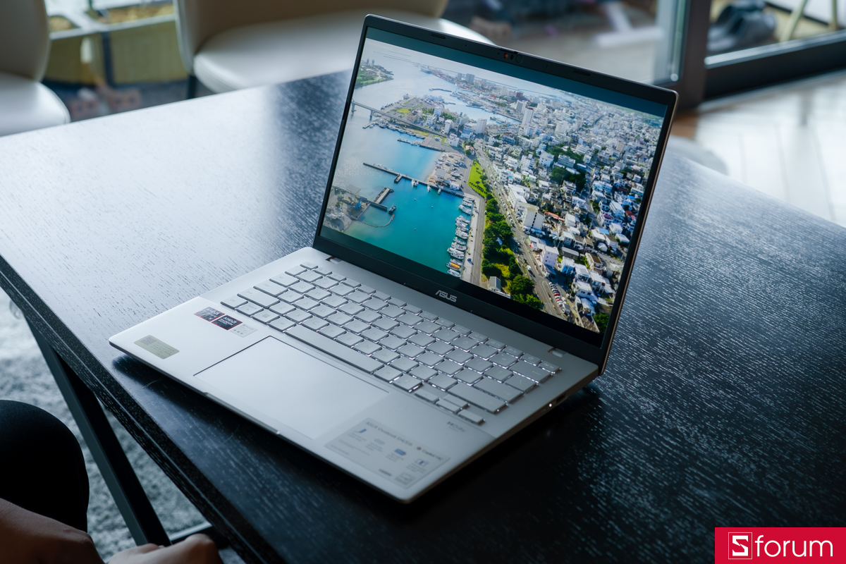 Laptop 18 triệu cho đầu năm 2026