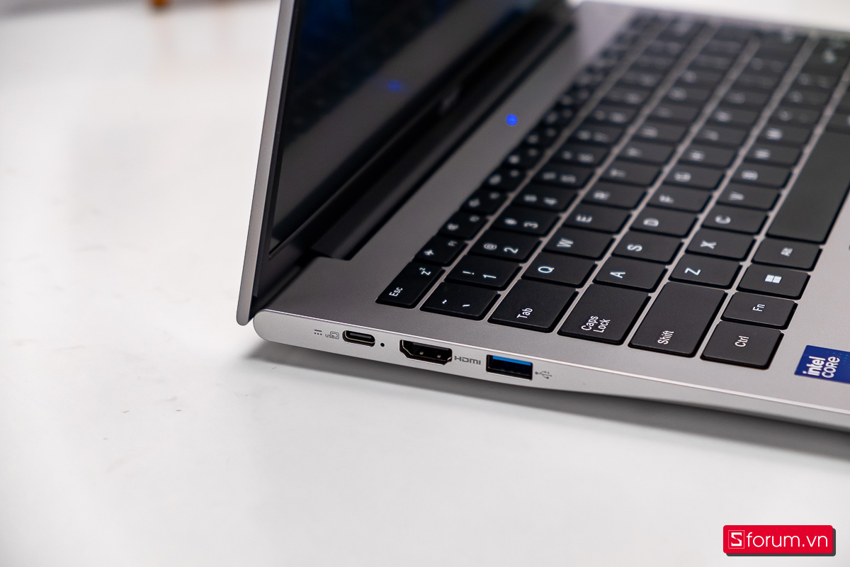 Laptop 18 triệu cho đầu năm 2026