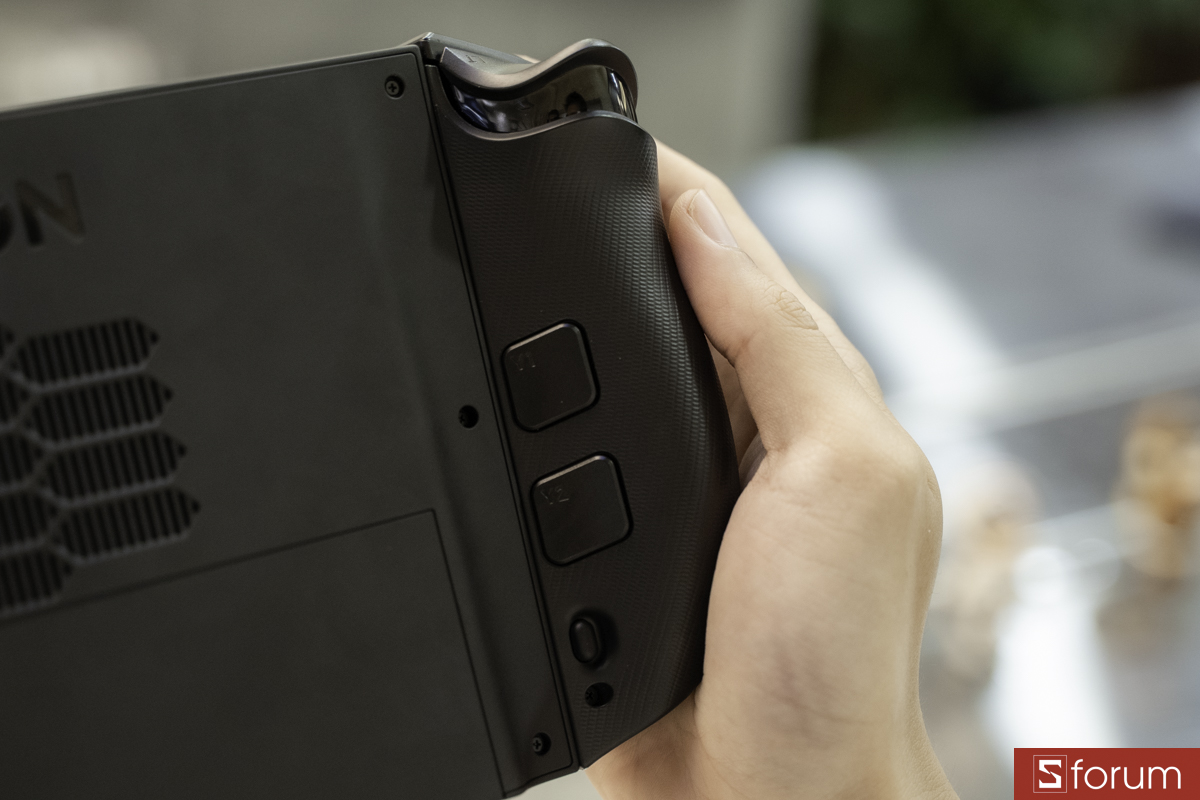 Đánh giá Lenovo Legion Go 2