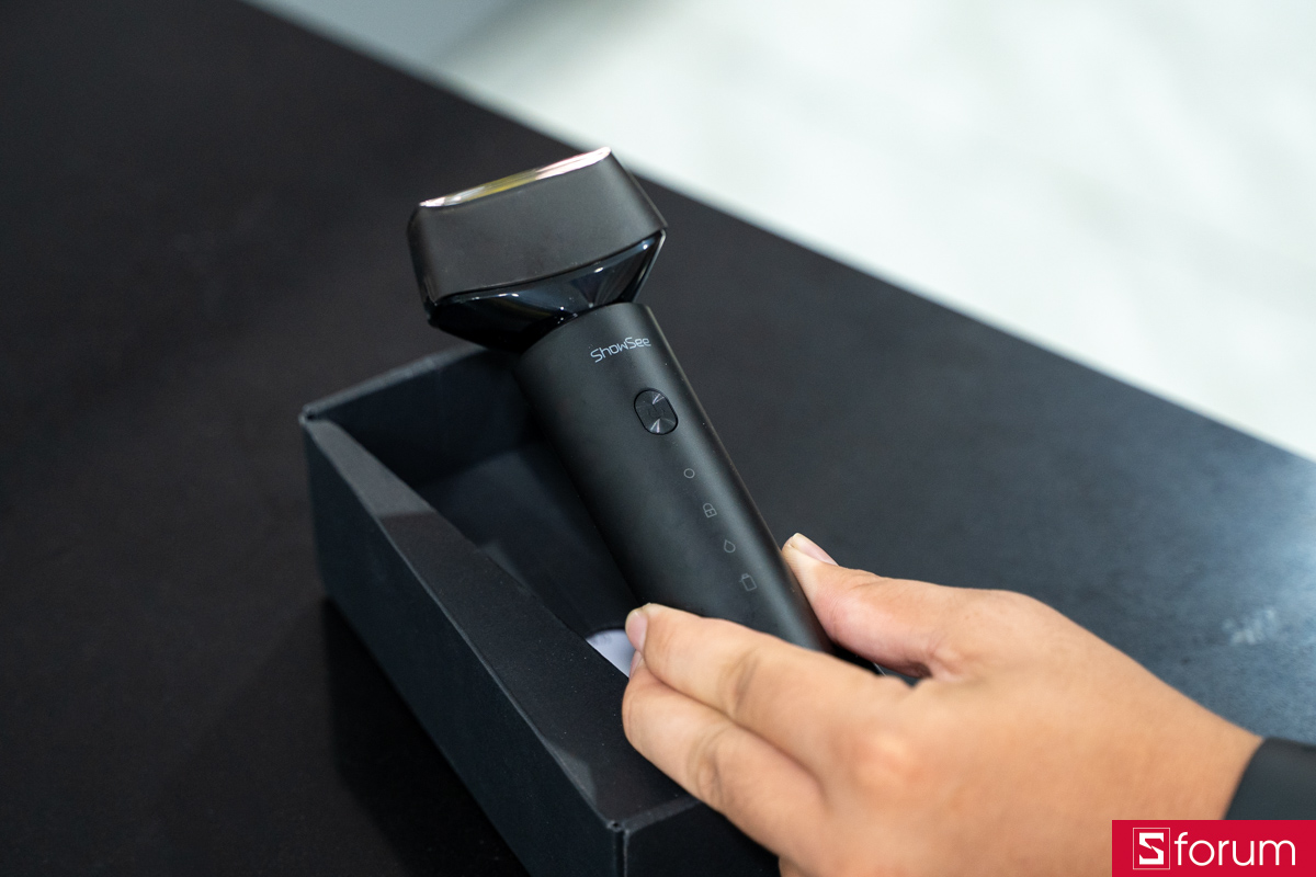 Thiết kế của ShowSee F601-BK